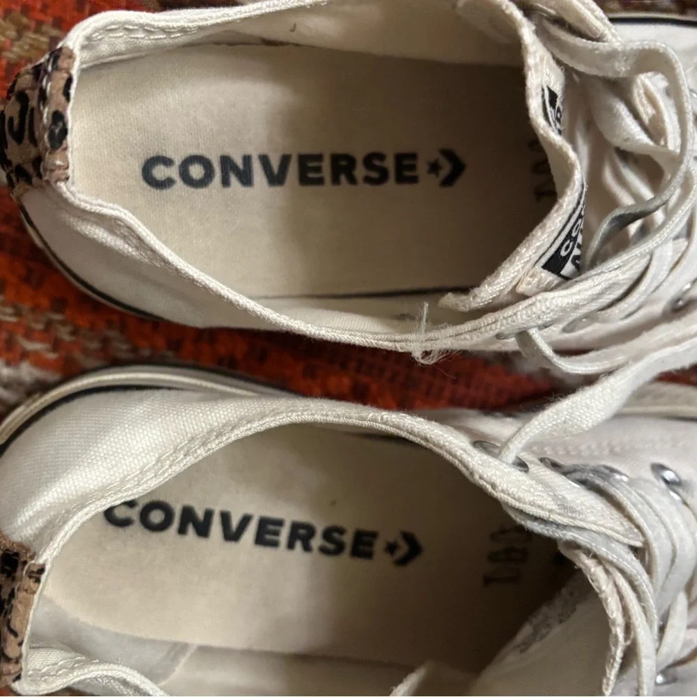 Women's Converse CTAS Leopard Lift Ox Low, 565626C Natural Ivory 7.5 - Picture 8 of 10